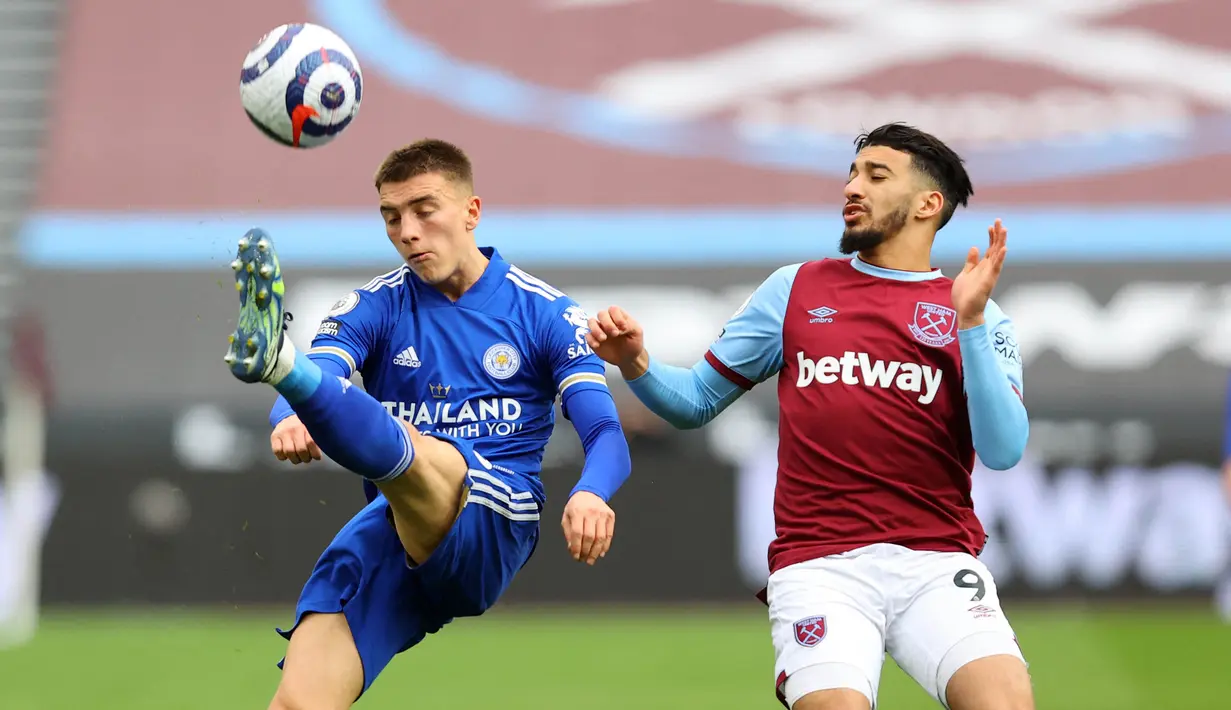Kemenangan ini membuat West Ham United naik ke posisi empat klasemen dengan koleksi 55 poin. The Hammers kini cuma terpaut satu poin dari Leicester di posisi ketiga. (Foto: AFP/Pool/Julian Finney)