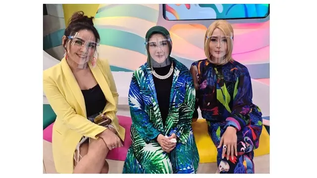 6 Potret Terbaru Rey Utami Setelah Bebas dari Penjara, Ingin Lebih Fokus Urus Anak