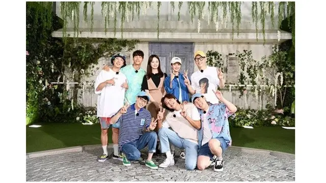 Lee Kwang Soo Mundur dari Running Man, Ini 7 Potret Kebersamaannya dengan Para Member