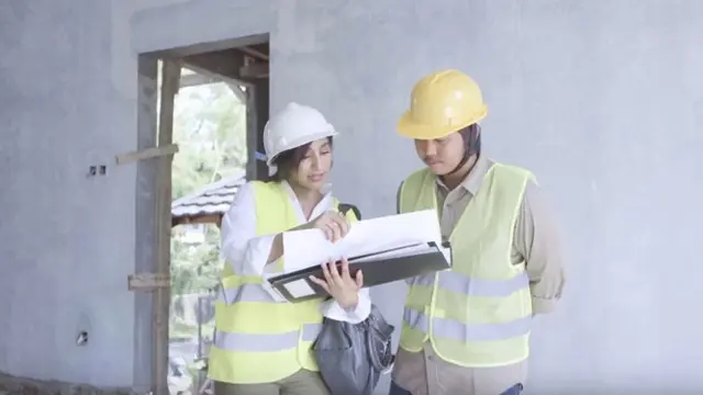 Cewek Juga Bisa Kerja di Lapangan, Arsitek Cewek Ini Buktinya!