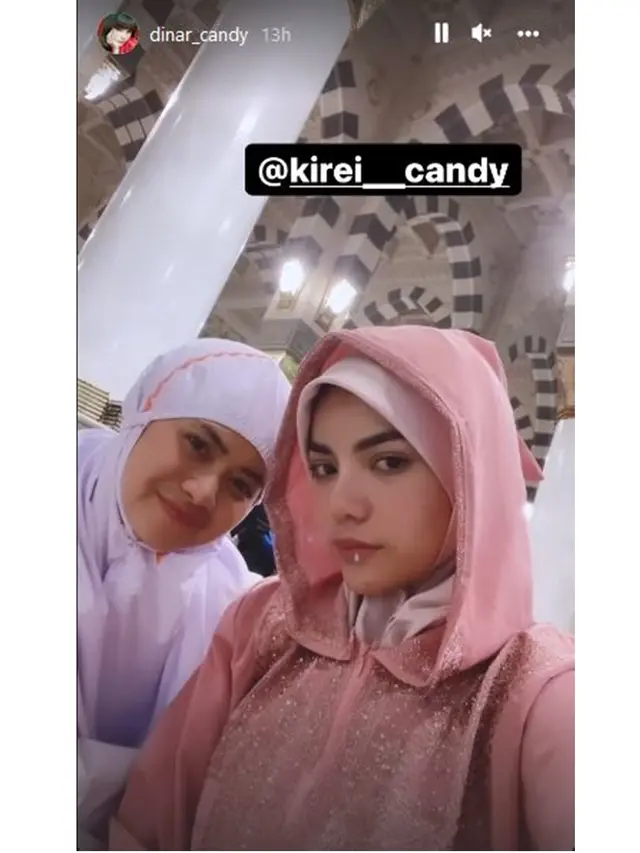 Berangkat Bareng Keluarga, Ini 7 Potret Dinar Candy Jalani Umrah saat Ramadhan