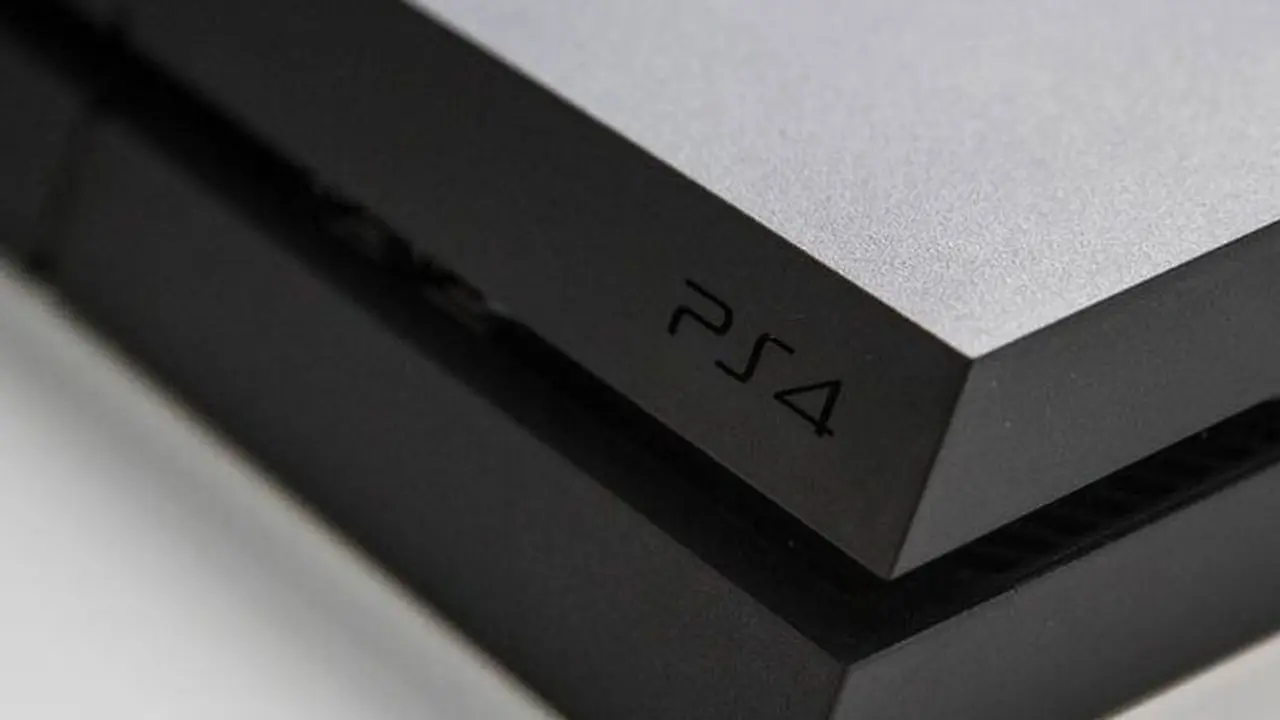 ps4-131118b.jpg