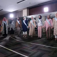 Dalam ajang pemilihan Puteri Muslimah Indonesia 2017 telah terpilih 20 nama yang keluar sebagai finalisnya. Menuju malam final nanti, para finalis pun sudah mulai mengikuti serangkaian agenda dalam masa karantina. (Deki Prayoga/Bintang.com)