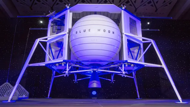 Blue Moon, pesawat luar angkasa yang bisa membawa manusia ke bulan tahun 2024. Sumber: Tech Crunch