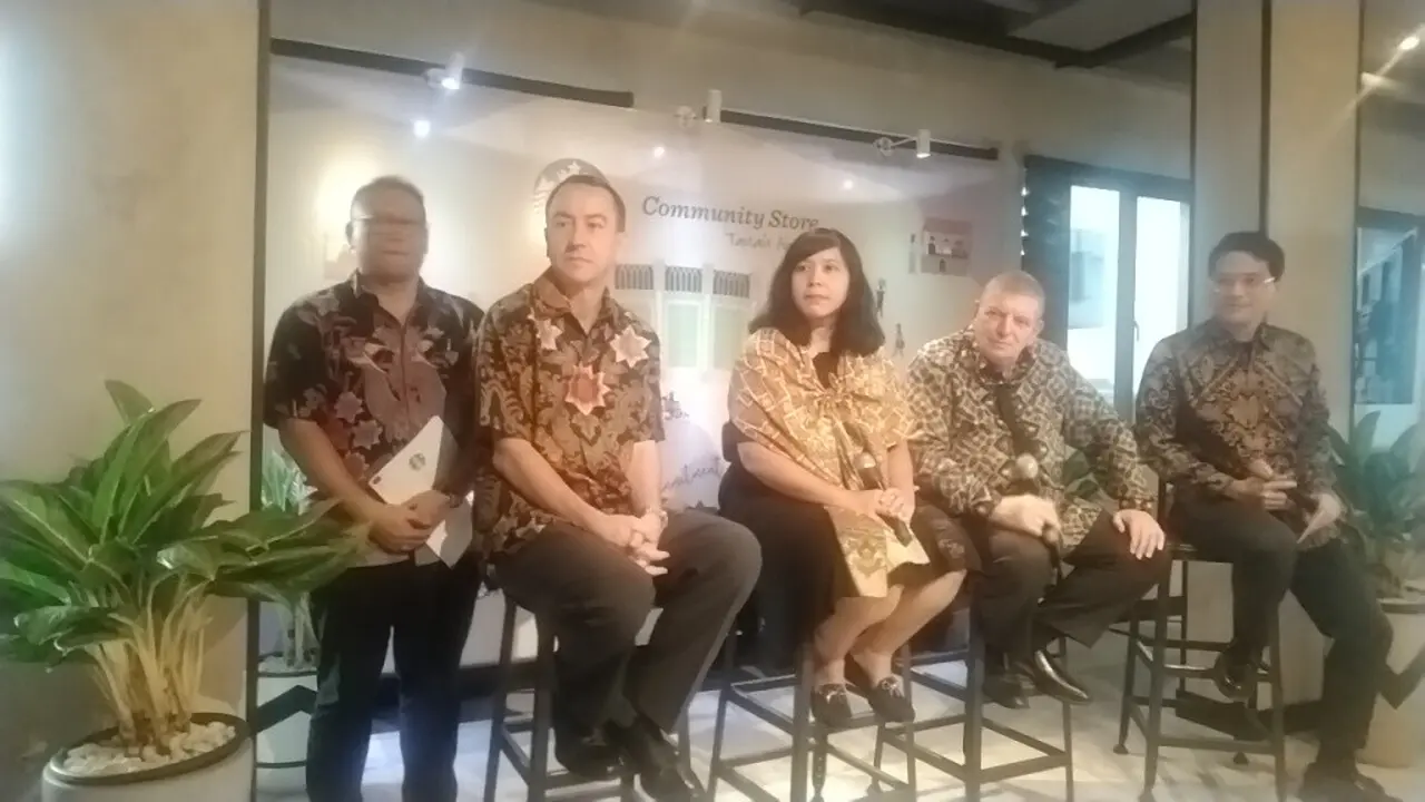 Pembukaan Starbucks Tanah Abang, Jakarta Pusat