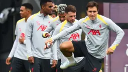 Chiesa tak kunjung mendapatkan tempat di skuad The Reds sejak didatangkan ke Anfield dengan biaya hanya €12 juta musim panas lalu. (AFP/Peter Powell)