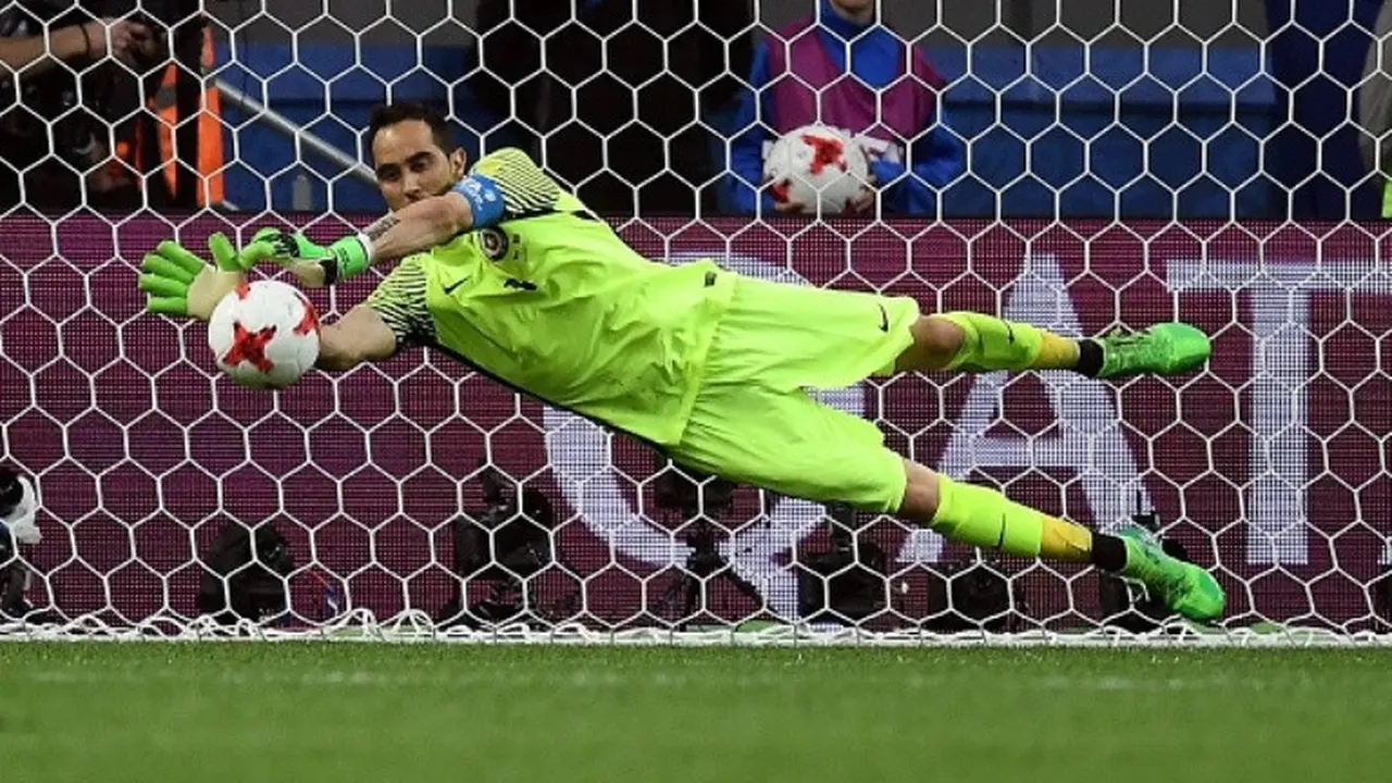 Claudio Bravo