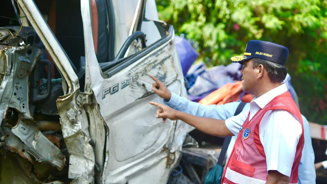 Kementerian Perhubungan akan melakukan inspeksi mendadak (sidak) truk-truk bermuatan besar di jalanan. (Dok Kemenhub)