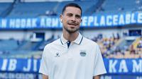 Thom Haye di Persib Bandng. (Bola.com/Dok.Instagram Persib Bandung).