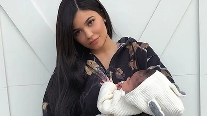 copyright instagram.com/kyliejenner