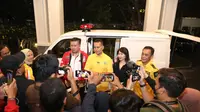 Ijeck, sapaan akrab Musa Rajekshah, saat ditanya wartawan usai acara penyerahan ambulans kepada Partai Solidaritas Indonesia (PSI) di Rumah Dinas Wagub Sumut, Jalan Teuku Daud, Kota Medan, Kamis (25/5/2023) malam