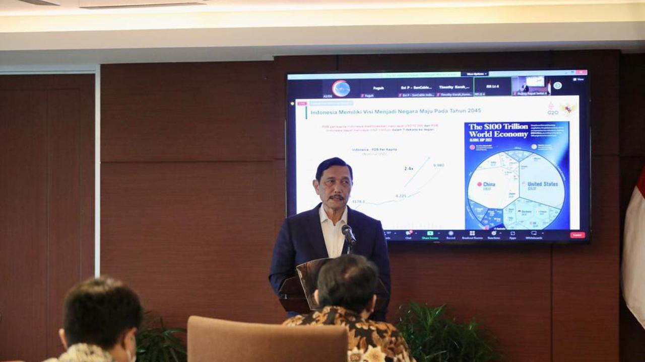 Menko Bidang Kemaritiman dan Investasi, Luhut B. Pandjaitan