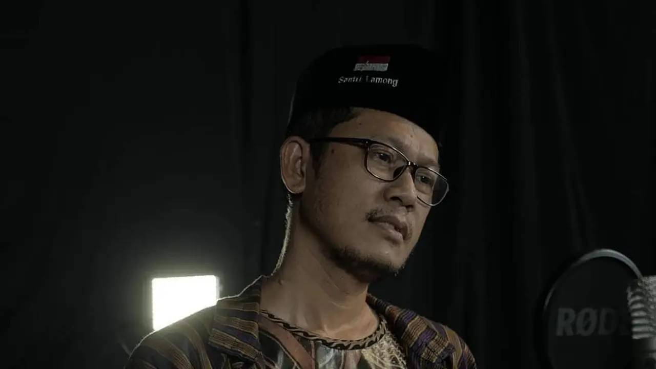 Yak Widhi Lamong