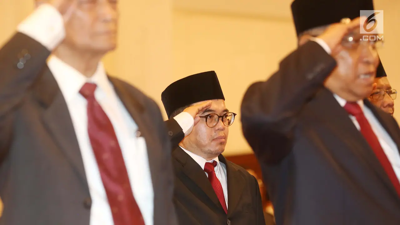 Jokowi  Lantik Dewan Pengarah dan Kepala UKP Pembinaan Ideologi Pancasila