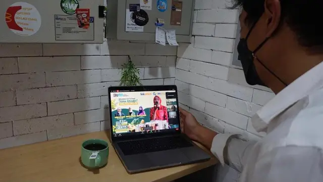 Berbagi tip dan pengalaman bisnis