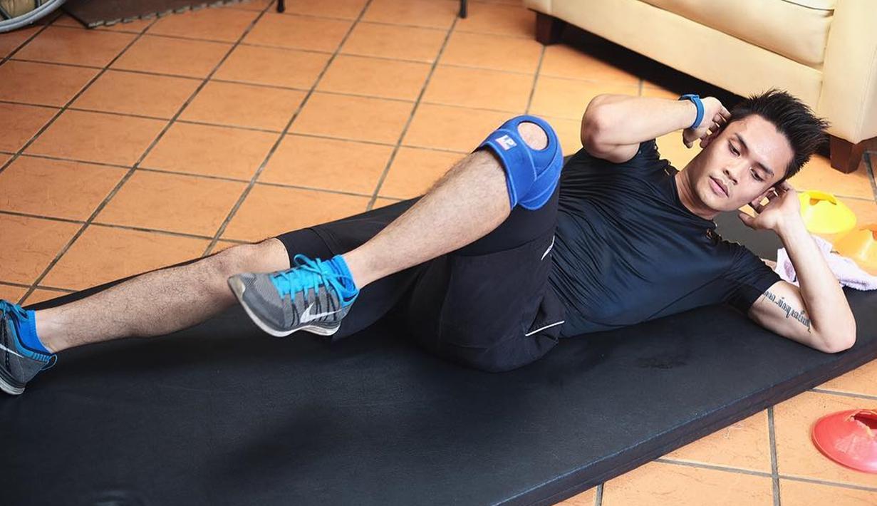 Pria kelahiran Surabaya,19 Oktober 1990 ini sekarang cukup jarang menghiasi layar kaca untuk membintangi sinetron maupun FTV. Randy Pangalila kini diketahui sedang gemar melakukan berbagai olahraga. (Liputan6.com/IG/@randpunk)