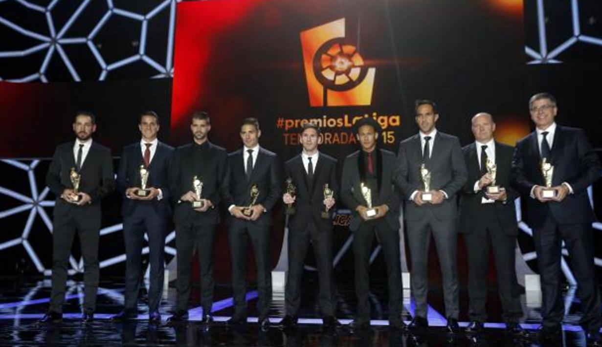 Para Pemain La Liga Spanyol saat meraih penghargaan  LFP (Spanish Professional League) 2014-2015 di Barcelona, Selasa (1/12/2015) dini hari WIB. (photo/LaLiga.es)