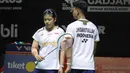 Usai interval, Jafar/Felisha semakin menjauh sekaligus menutup set pertama dengan skor 21-14. Tampak daam foto, pebulu tangkis ganda campuran Indonesia, Jafar Hidayatullah/Felisha Pasaribu saat bertanding melawan Kristoffer Kolding/Mette Werge (Denmark) di babak 32 besar Indonesia Masters 2026 di Istora Gelora Bung Karno, Senayan, Jakarta, Rabu (21/1/2026) siang. (Bola.com/Abdul Aziz)
