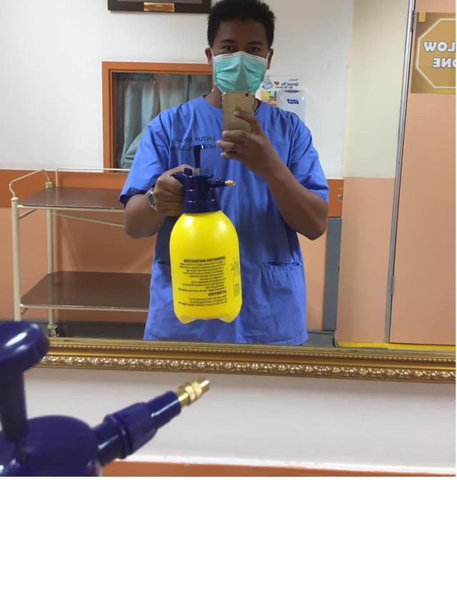 7 Potret Tenaga Medis Bekerja 48 Jam Non-Stop Tangani Virus Corona Ini Bikin Salut