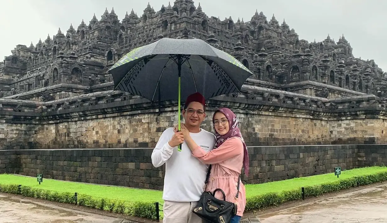 Pasha Ungu Wisuda (Instagram/pashaungu_vm)