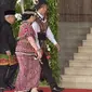 Jokowi Tampil Gagah Dibalut Pakaian Adat Tanimbar Maluku di Sidang MPR 2023, credit: Instagram @sekretariat.kabinet