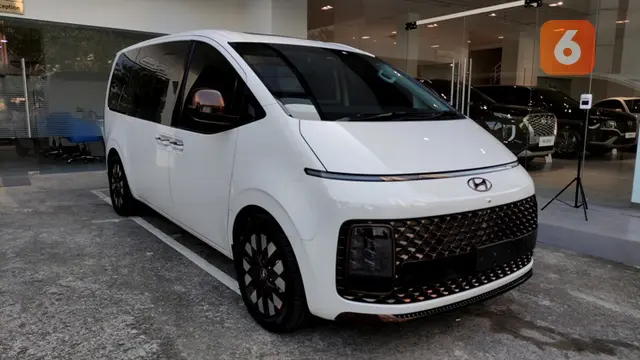 Hyundai Staria