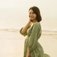 Kerap dipuji dengan pesona awet mudanya, penampilan Rossa memang tidak banyak berubah sejak dulu. Ia pun tampil makin menawan dengan gaya rambut pendeknya. Apalagi saat ini rambutnya makin pendek sampai leher. (Liputan6.com/IG/@itsrossa910)