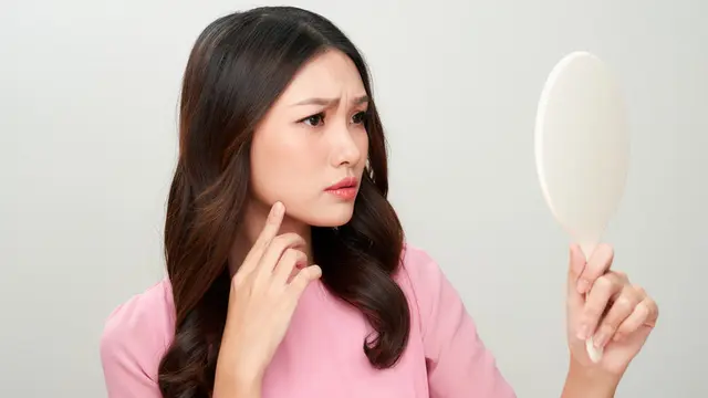10 Cara Mengecilkan Pori-pori Wajah yang Bisa Bikin Kulit Makin Mulus dan Cantik