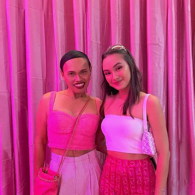 Potret 6 Artis di Gala Premiere Film Barbie, Totalitas dengan Outfit Pink dan Putih
