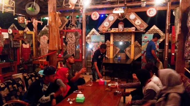 Kafe Bocor Alus