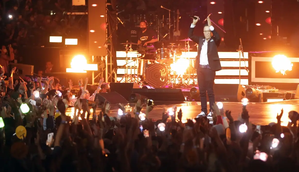 Ari Lasso acara Allo Bank Festival 2022 (Bambang E Ros/Fimela.com)