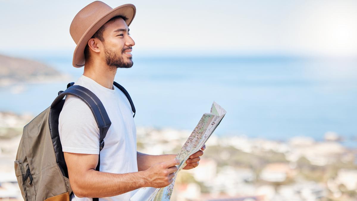 Rekomendasi Produk FFAR untuk Teman Perjalananmu agar Tetap Fresh Look dan Aman saat Road Trip atau Staycation