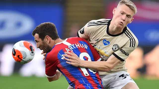 MU Bungkam Crystal Palace