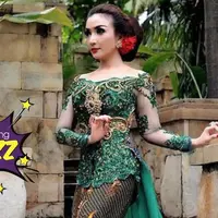 Model majalah dewasa, Roro Fitria terjerat narkoba.