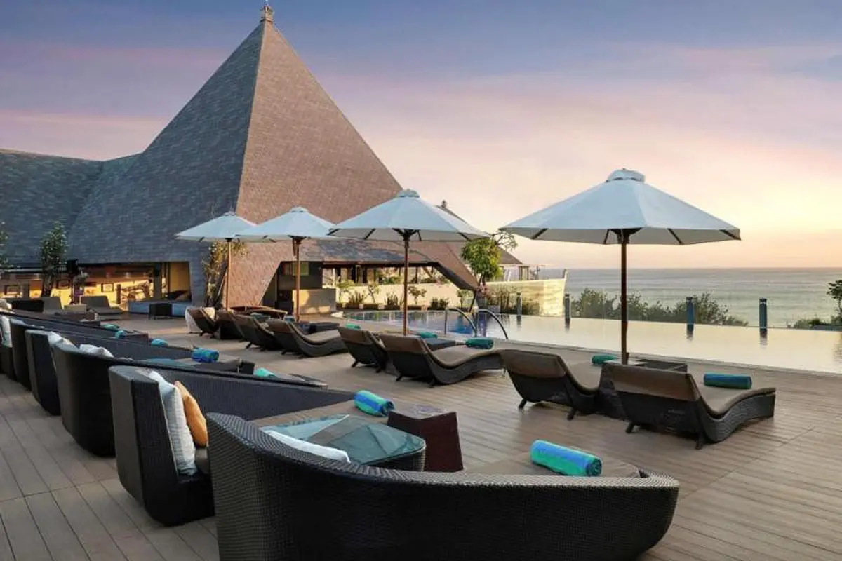 The Kuta Beach Heritage Hotel