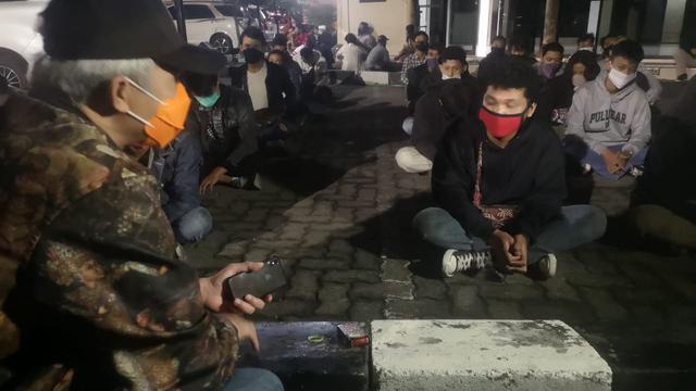 Pengakuan Para Pelajar Dan Buruh Yang Ikut Demo Berujung Anarkis Di Semarang News Liputan6 Com