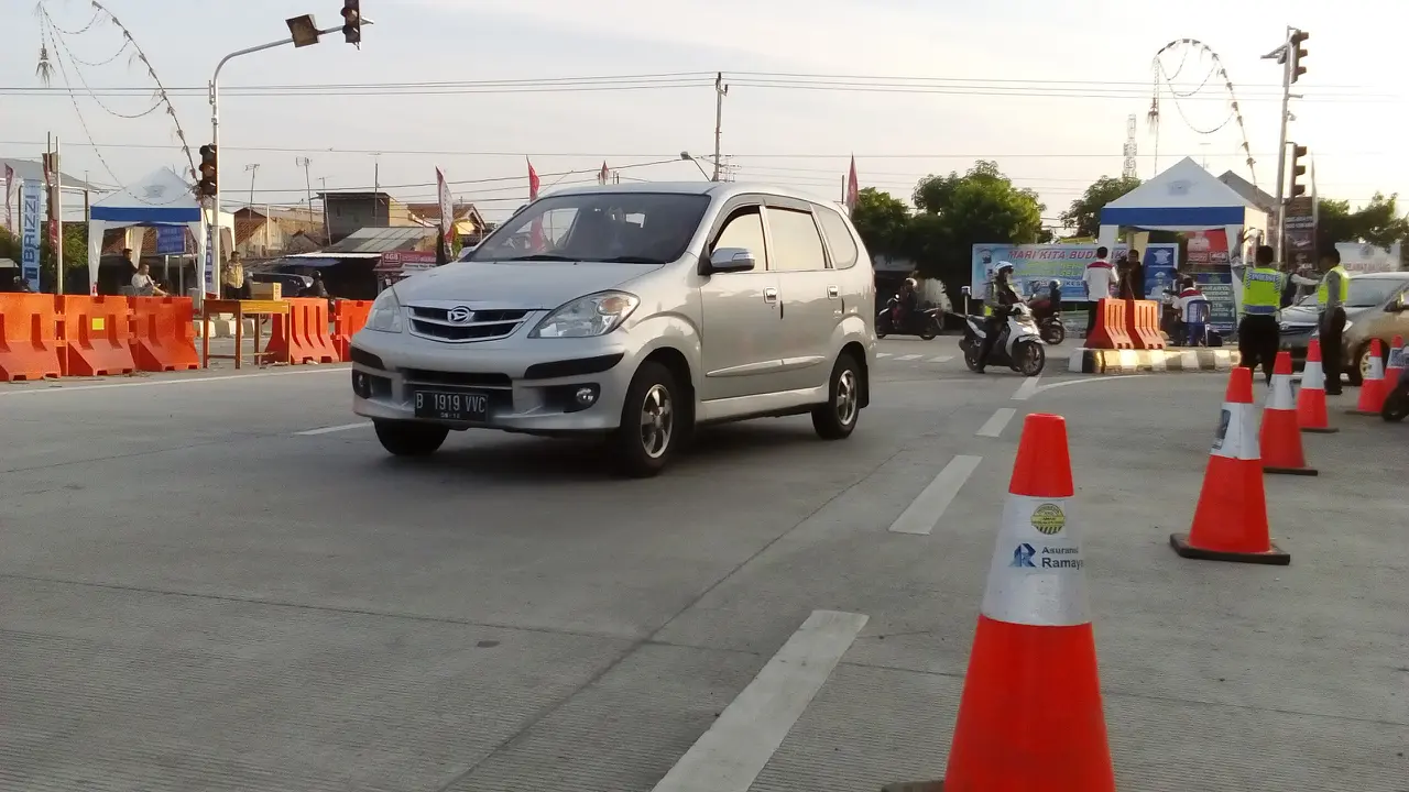 Tol Brebes Timur
