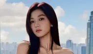 Sun Qian Memukau Lewat Gaun Renda Hitam di Acara Weibo