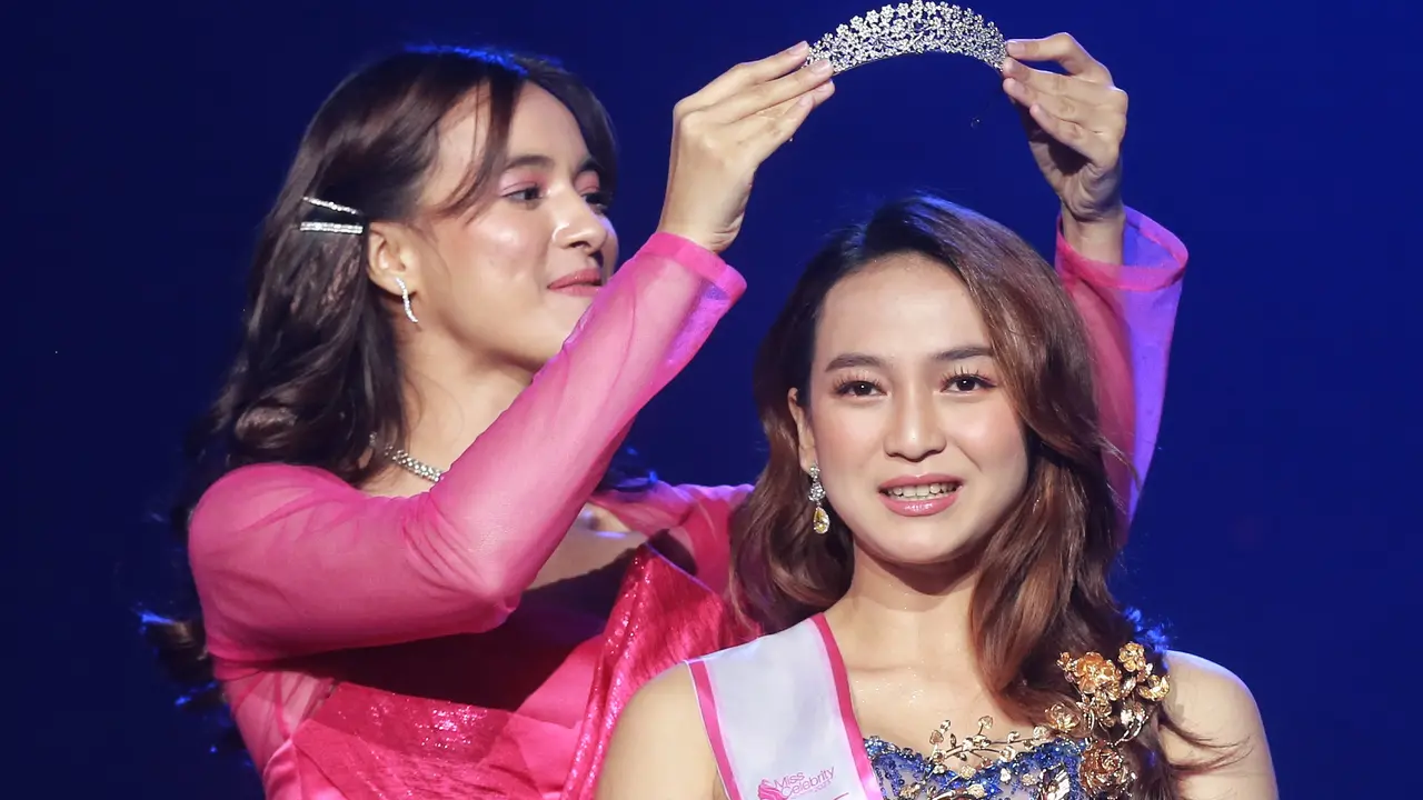 [Fimela] Shella Anggia Putri Juara Miss Celebrity Indonesia 2023
