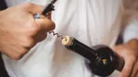 How to Open a Wine Bottle Without a Corkscrew: 8 Simple Methods That Work