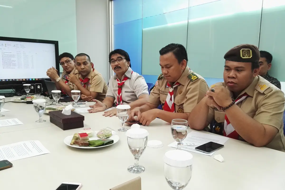 Ketua Kwarnas Pramuka Adhyaksa Dault saat berkunjung ke redaksi Liputan6.com di SCTV Tower, Senayan, Jakarta.