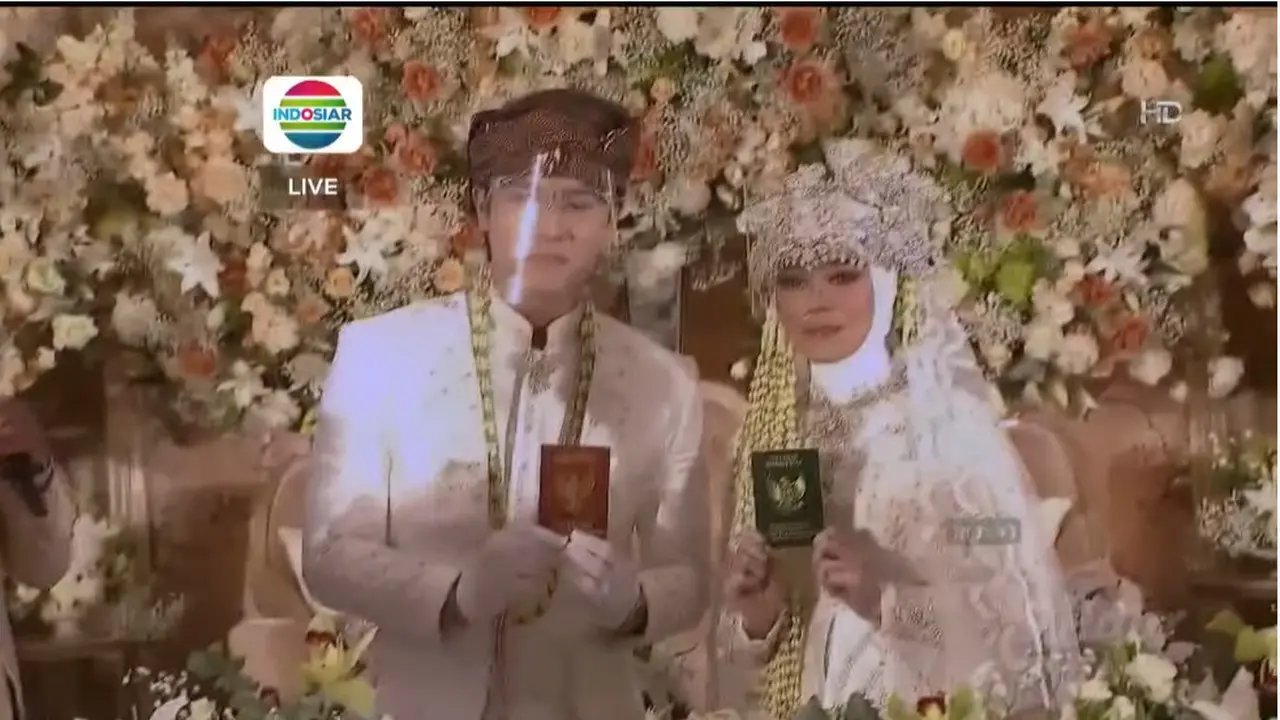 6 Momen Akad Nikah Rizky Billar dan Lesty Kejora, Mahar Rp 1 Miliar Jadi Perhatian
