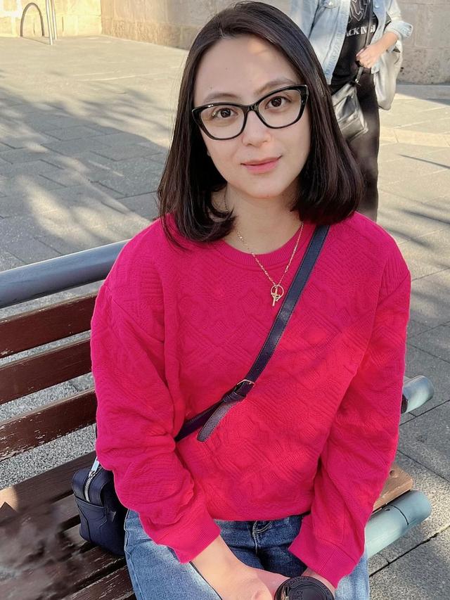 Tampil Awet Muda, Ini 7 Potret Terbaru Jill Carissa Jelang Usia 40 Tahun