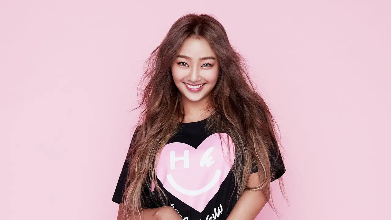 [Bintang] Lirik Lagu HYOLYN feat GRAY, Dally