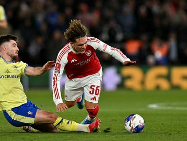 Arsenal gagal menembus babak semifinal Piala FA setelah terjegal di kandang Southampton, Sabtu (04/04/2026) waktu setempat. (AFP/Glyn Kirk)