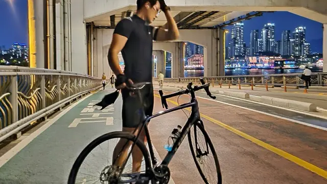 Ahn Bo Hyun. (Instgaram/bohyunahn)