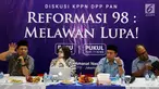 Wakil Ketua DPR RI Fahri Hamzah bersama anggota Dewan Pembina DPP Partai Gerindra Fuad Bawazier, dan mantan wakil ketua MPR Ahmad Farhan Hamid saat menjadi pembicara diskusi di DPP PAN, Jakarta, Rabu (9/5). (Liputan6.com/JohanTallo)