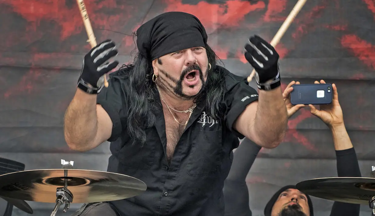 Rockstar tersebut meninggal di usia tahun dalam keadaan tidur. (RT.com)