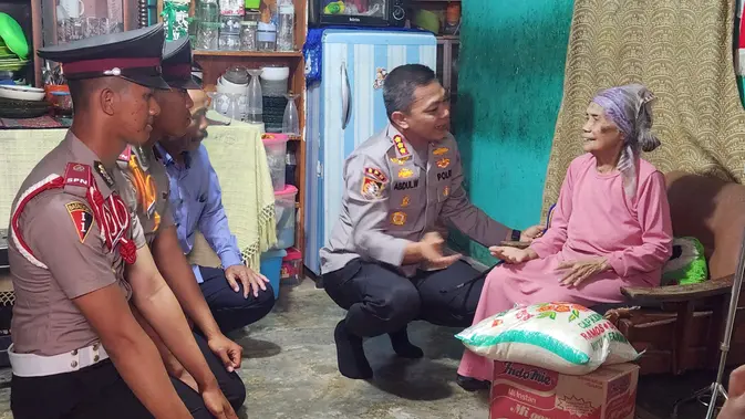 Dari Gang Sempit ke Rumah Warga, Siswa SPN Polda Metro Belajar Melayani