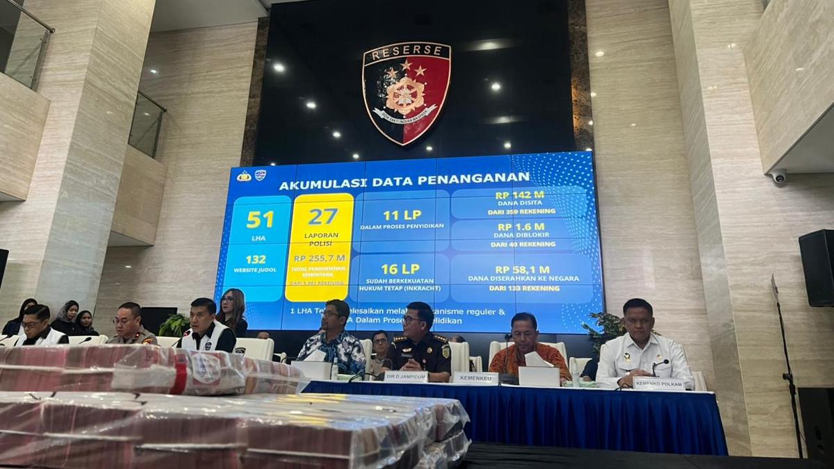 Polri Serahkan Aset Judi Online Rp 58 Miliar ke Negara, Fokus pada Pemutusan Rantai Keuangan
